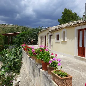 La Suma Sumalia Noto