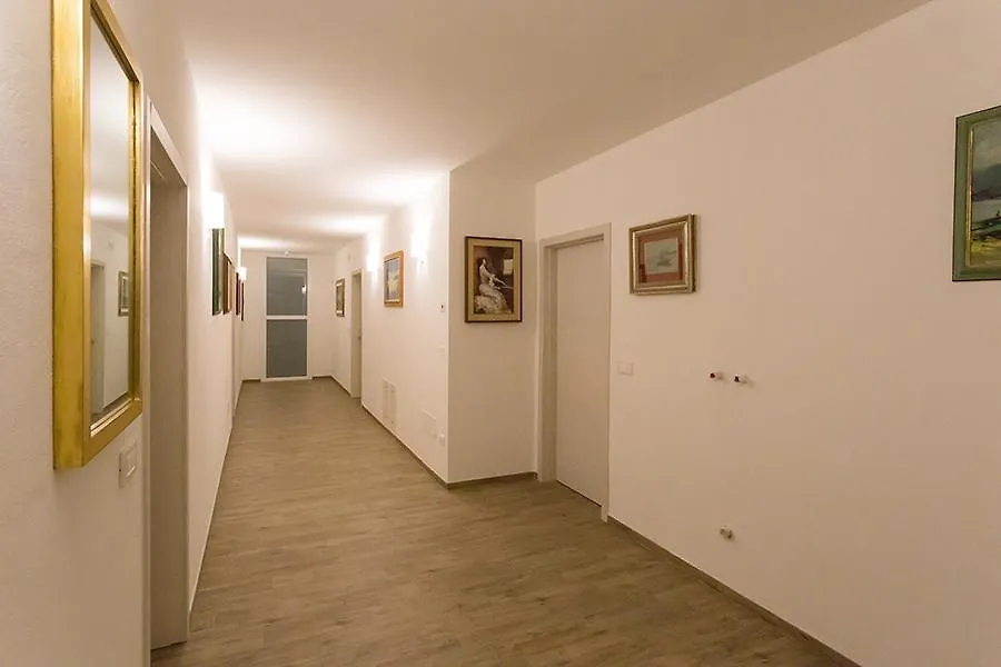 B&B Foscolo Llido Degli Estensi 0*,  Italy